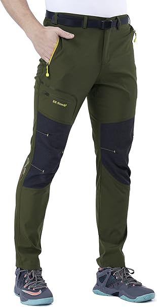 Abbigliamento per escursione invernale