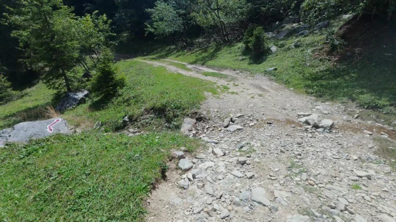 Rifugio Alpe Corte e lago Branchino da Valcanale – Discesa con anello – foto 14