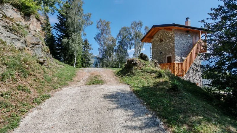 sentiero via normale monte venturosa