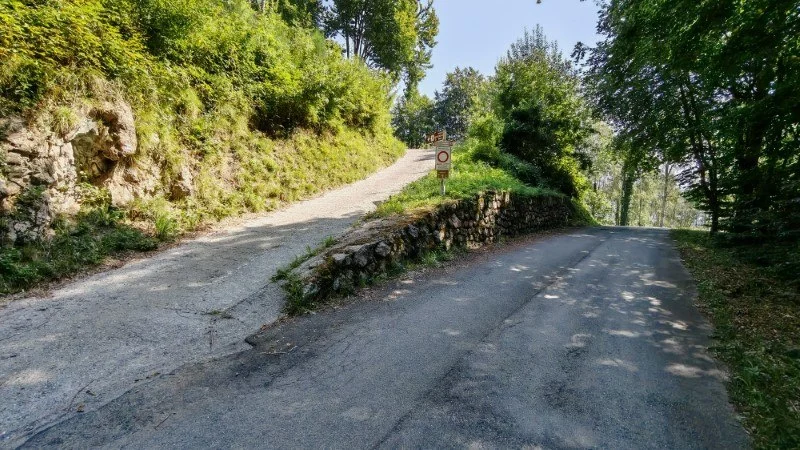 sentiero via normale monte venturosa