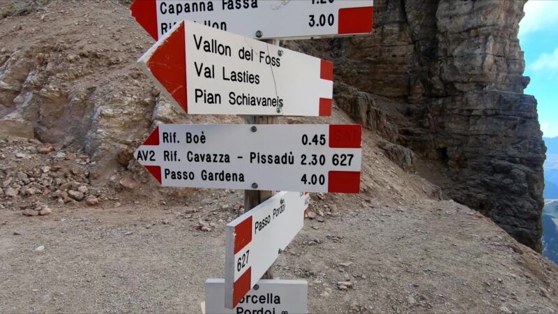 Funivia Pordoi e escursione al Rifugio Boè