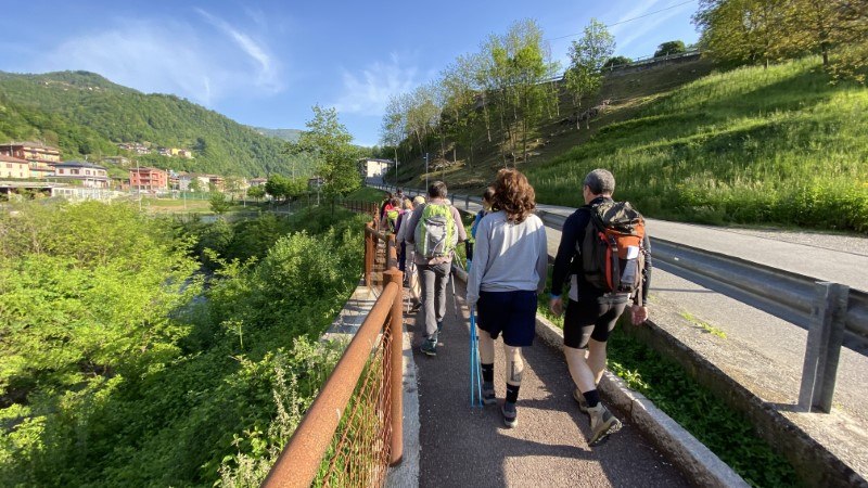 Sentiero delle Calchere in Val Brembilla