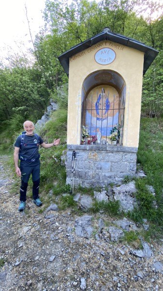 Sentiero delle Calchere in Val Brembilla