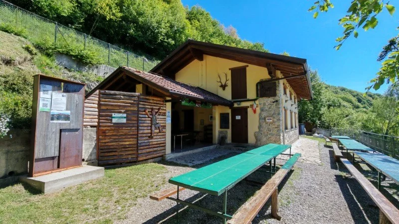 Rifugio Canto Alto