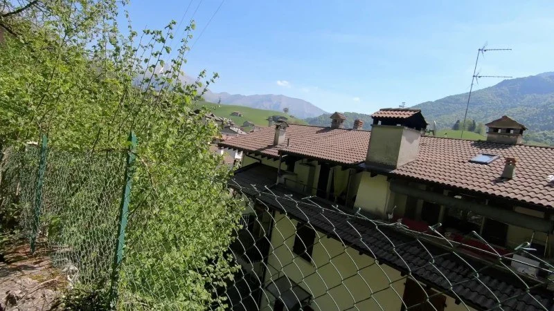 Monte Vaccareggio da Valpiana (anello) – Discesa con anello – foto 33