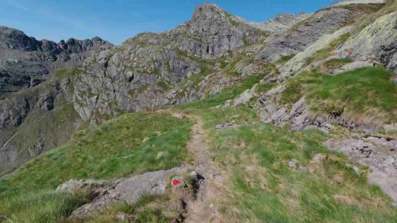Rifugio Benigni dai Piani dell'Avaro