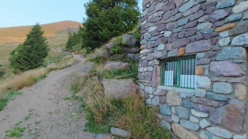 Monte Salmurano e Valletto dai Piani dell'Avaro – Sentiero – foto 7
