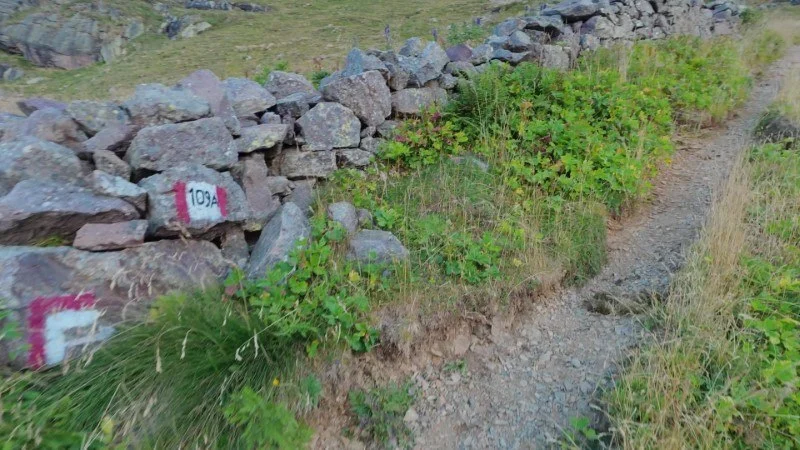 Monte Salmurano e Valletto dai Piani dell'Avaro – Sentiero – foto 11